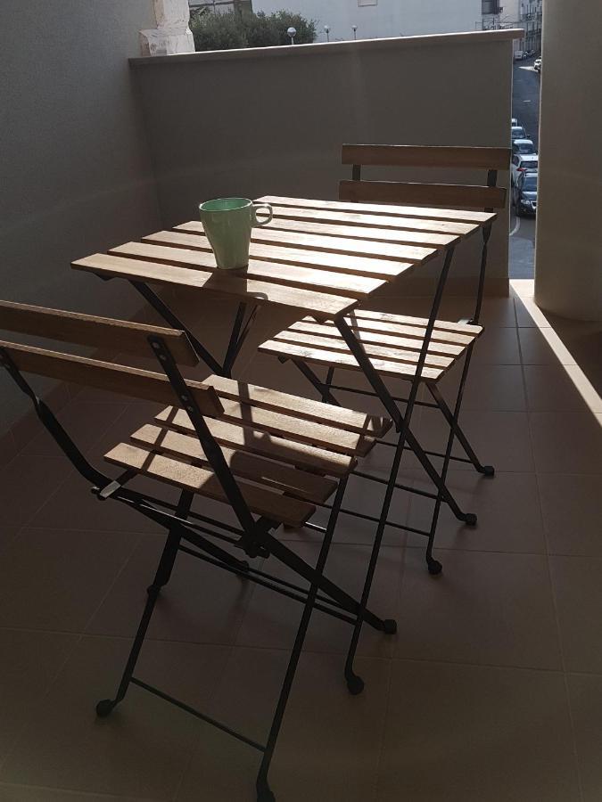 Central Apartment Con Tre Camere Da Letto 洛科罗通多 外观 照片